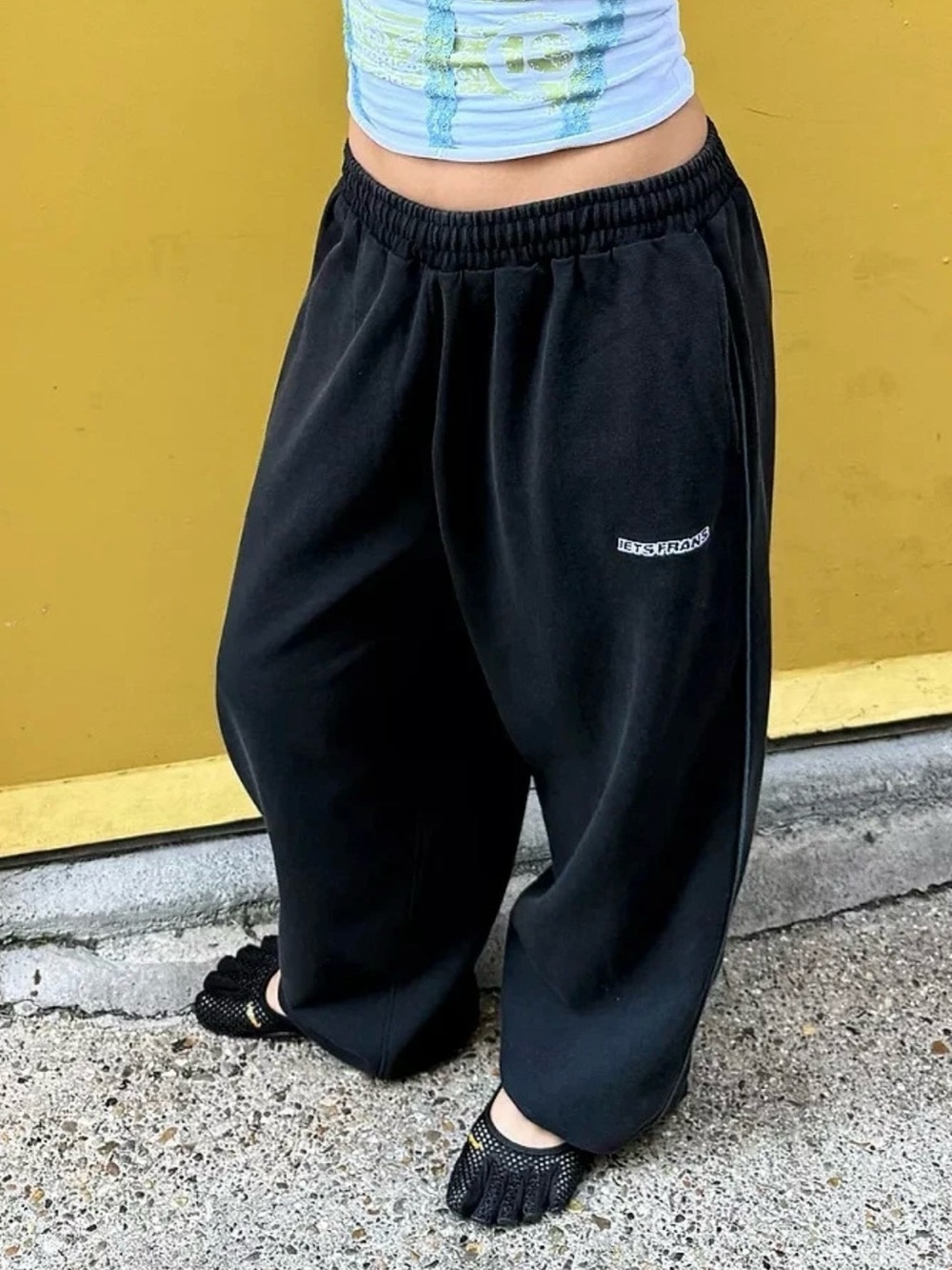 iets frans... Urban Outfitters Black, Blue Stripe Harri Baggy Joggers, Small